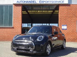 damaged passenger cars Mini One 1.5i 75kw Euro6-d, Climate & Cruise, Navi,-MMS, El.Pakket 2022/1
