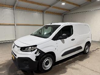 Fiat Doblo 1.2Turbo 81kW Camera picture 9