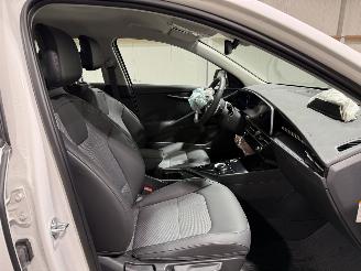 Kia e-Niro 64.8kWh 150kW DynamicLine picture 39
