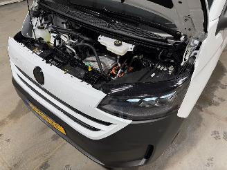 Volkswagen Transporter E 64kWh  D.C. 100kW Life picture 27