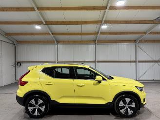 krockskadad bil auto Volvo XC40 1.5T4 95kW Recharge Inscription Expression 2021/9