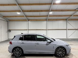 Damaged car Volkswagen Golf 1.5eTSI 110kW Automaat Style Memoryseat 2020/6