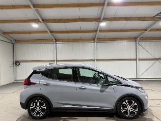 Unfallwagen Opel Ampera-E 60kWh 150kW Business Executive 2019/4