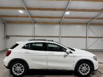 skadebil auto Mercedes GLA 200 115kW Automaat Ambition Pano 2016/4