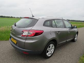 Damaged car Renault Mégane 1.2 TCe Collection 116pk  190.000km nap 2014/5