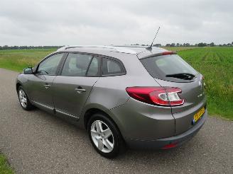 uszkodzony samochody osobowe Renault Mégane 1.2 TCe Collection 116pk  190.000km nap 2014/5