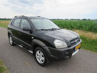 Schadeauto Hyundai Tucson 2.0 i  Active 165.000km nap Suv Airco Nieuwe Apk 2006/6