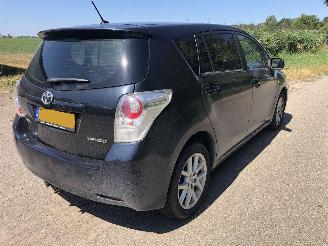 skadebil auto Toyota Verso 1.8 VVTI 2013/1