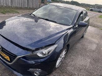 Mazda 3 2.0 GT-M picture 2