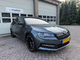 Damaged car Skoda Superb 1.4 TSI iV PHEV Sportline Automaat Pano Virtual 2020/6