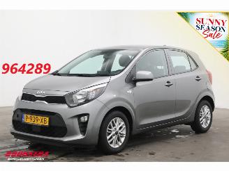 Vaurioauto  passenger cars Kia Picanto 1.0 DPi DynamicLine Bluetooth Airco Cruise Camera 2022/7