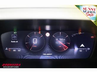Peugeot 308 SW 1.2 PureTech Allure Pack Bus. Apple/Android Virtual Camera PDC picture 23