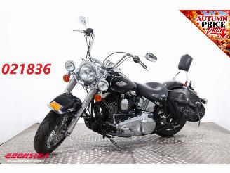 Harley-Davidson  FLSTC Heritage Softail Classic picture 1