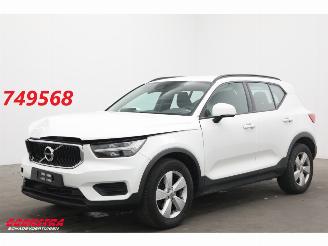 Vrakbiler auto Volvo XC40 1.5 T2 Momentum Core LED Apple/Android Cruise PDC 2022/2