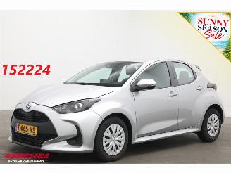 Damaged car Toyota Yaris 1.5 Hybrid Active ACC Clima Camera 2023/7