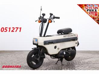 voitures scooters Honda  Motocompo 1982/7