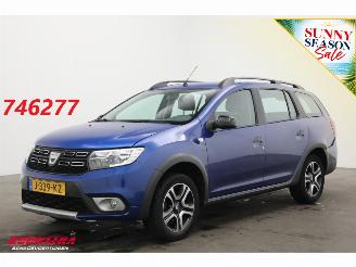 Coche accidentado Dacia Logan MCV 1.0 TCe Bi-Fuel Stepway Serie Limitee 15th Anniv. Clima Cruise Navi Leder Camera PDC 2020/9