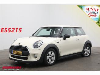 Voiture accidenté Mini One 1.5 3-drs Cruise Navi Bluetooth LMV 2018/4