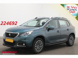 skadebil auto Peugeot 2008 1.2 PureTech Blue Lion Cruise Navi Airco Apple/Android PDC AHK 2018/12