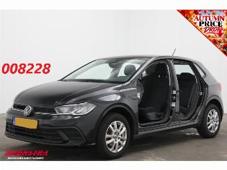 damaged passenger cars Volkswagen Polo 1.0 MPI Teilediebstahl Edition Cruise Airco Virtual Apple/Android PDC 2025/10