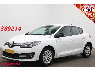 krockskadad bil auto Renault Mégane 1.2 TCe Authentique Cruise Clima PDC 2015/6