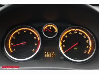Opel Corsa 1.2-16V Cosmo Clima PDC picture 13