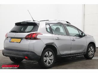 Peugeot 2008 1.2 PureTech Access Pano Cruise Navi Airco Apple/Android PDC picture 3