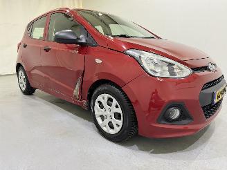 krockskadad bil auto Hyundai I-10 1.0i i-Drive Airco 2014/5