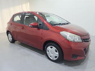 Auto incidentate Toyota Yaris 1.0 VVT-i Aspiration 5Drs AC Trekhaak 2012/8