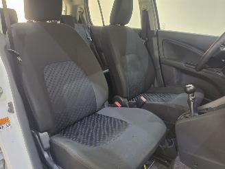 Suzuki Celerio 1.0 Comfort 5Drs AC Bjr.2019 picture 20