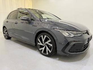 Unfallwagen Volkswagen Golf VIII HB 1.5 TSI R-Line Pano 2021/5