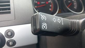 Opel Astra Astra H GTC (L08), Hatchback 3-drs, 2005 / 2011 1.8 16V picture 26