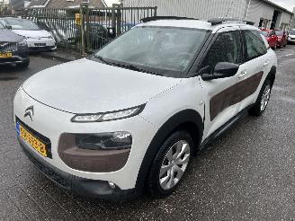 Unfallwagen Citroën C4 cactus 1.2 PureTech Feel 2015/6