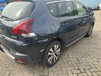 Peugeot 3008 Style  1.2 picture 6