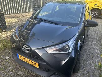 Avarii autoturisme Toyota Aygo 1.0 VVTi  5 Drs 2020/1