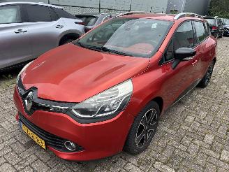 uszkodzony samochody osobowe Renault Clio Stationcar 0.9 TCe 2013/10