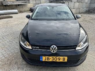 Volkswagen Golf 1.0 TSI   5 Drs picture 2