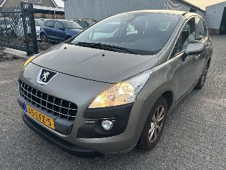 Auto incidentate Peugeot 3008 1.6 VTI   ST 2010/4