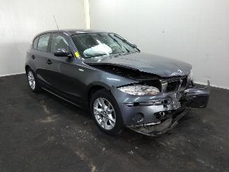 disassembly passenger cars BMW 1-serie  2006/1