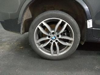 BMW X4  picture 10