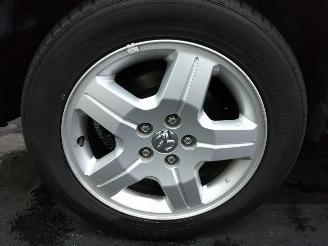 Dodge Caliber  picture 21