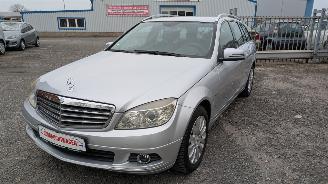 voitures voitures particulières Mercedes C-klasse C200 T-Modell Kompressor Automatik 2009/3