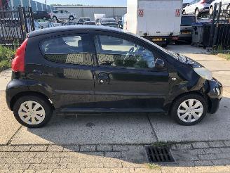 Voiture accidenté Peugeot 107 Airco 138000 km 2011/10