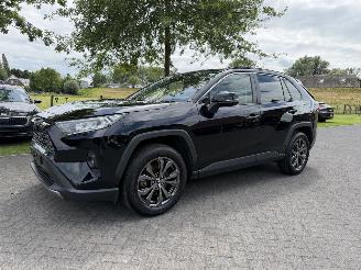 krockskadad bil auto Toyota Rav-4 Dynamic Plus / 131 KW / Panorama dak 2023/3