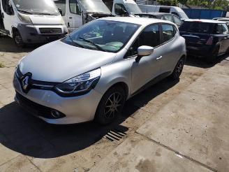 Autoverwertung Renault Clio  2013/3