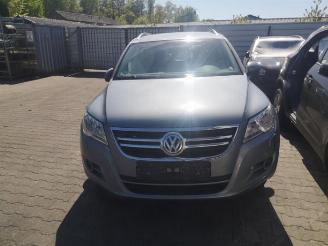 Dezmembrări autoturisme Volkswagen Tiguan Tiguan (5N1/2), SUV, 2007 / 2018 2.0 TDI 16V 4Motion 2009