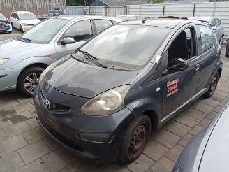 Salvage car Toyota Aygo Aygo (B10), Hatchback, 2005 / 2014 1.0 12V VVT-i 2007/5