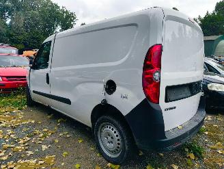 Uttjänta bilar auto Opel Combo 1.3 CDTi L2H1 Edition 2017/1