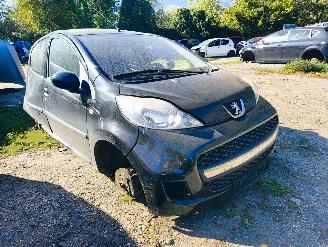 Uttjänta bilar auto Peugeot 107 1.0-12V XS 2011/7