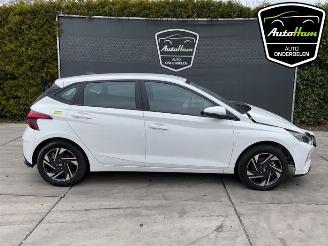 Dezmembrări autoturisme Hyundai I-20 i20 (BC3), Hatchback 5-drs, 2020 1.0 T-GDI 100 Mild Hybrid 48V 12V 2023/3